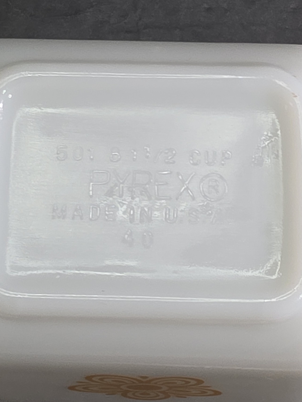 PYREX Butterfly Gold Refrigerator Dish With Lid 501-B ~ Excellent Condition - Picture 7 of 12